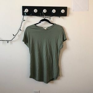 BASIC H&M GREEN TEE